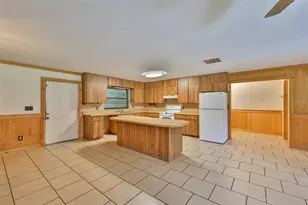 2803 Franklin St, Plant City, FL 33563 - Photo 5