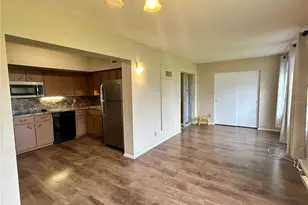 2402 Ecuadorian Way, Clearwater, FL 33763 - Photo 13