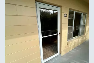 2402 Ecuadorian Way #28, Clearwater, FL 33763 - Photo 3