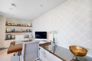 175 1st St S, Saint Petersburg, FL 33701 - Photo 19