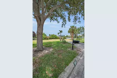 56 Sandpiper Road, Tampa, FL 33609 - Photo 7