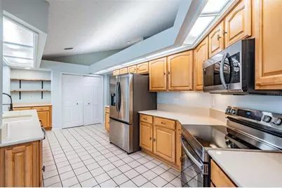 8708 Ballantrae Way, Tampa, FL 33647 - Photo 11