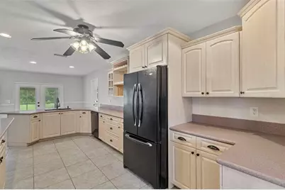 2434 Lake View Boulevard, Port Charlotte, FL 33948 - Photo 13