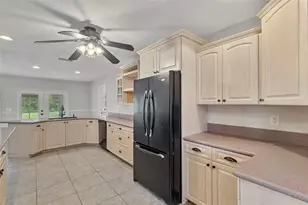 2434 Lake View Blvd, Port Charlotte, FL 33948 - Photo 13