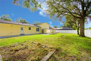 6708 Gateway Dr, Tampa, FL 33615 - Photo 35