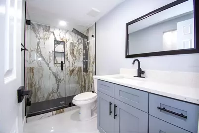 6708 Gateway Drive, Tampa, FL 33615 - Photo 25
