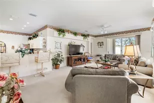 30101 Emmetts Ct, Wesley Chapel, FL 33543 - Photo 7