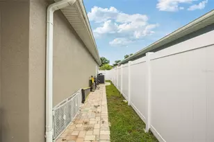 4605 Wishart Blvd, Tampa, FL 33603 - Photo 37