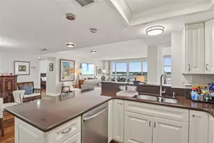 500 Treasure Island Causeway, Treasure Island, FL 33706 - Photo 13