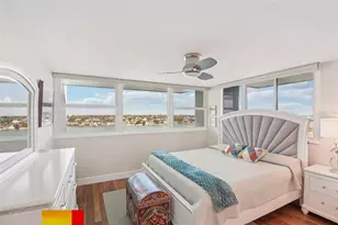 500 Treasure Island Causeway, Treasure Island, FL 33706 - Photo 5