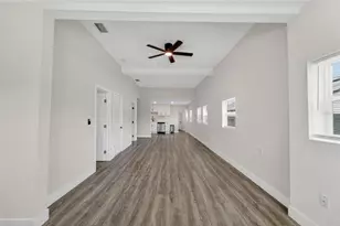 2525 W Beach St, Tampa, FL 33607 - Photo 5