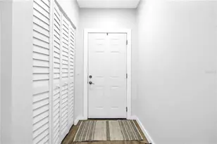 4326 Tyler Cir N, Saint Petersburg, FL 33709 - Photo 3