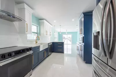 4643 Bay Crest Drive, Tampa, FL 33615 - Photo 21