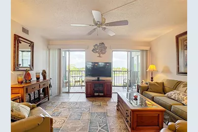 19029 US Highway 19 N #9-301, Clearwater, FL 33764 - Photo 7