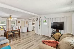 211 52nd Avenue Plaza W, Bradenton, FL 34207 - Photo 7