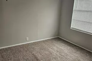 8322 June St, Tampa, FL 33615 - Photo 13