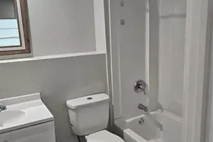 8322 June St, Tampa, FL 33615 - Photo 17