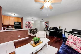 3295 Fox Chase Circle N, Palm Harbor, FL 34683 - Photo 9