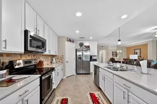 951 Tidewater Shores Loop, Bradenton, FL 34208 - Photo 19