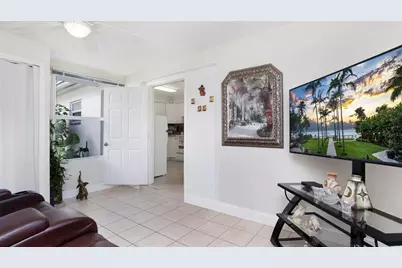 515 York Road, Lehigh Acres, FL 33936 - Photo 15