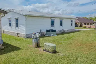 4840 Costa Dr, Zephyrhills, FL 33541 - Photo 35