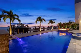 5907 Bayview Cir S, Gulfport, FL 33707 - Photo 3