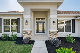 36951 Hidden View, Dade City, FL 33523 - Photo 9