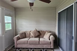 2405 New Haven Cir, Sun City Center, FL 33573 - Photo 11