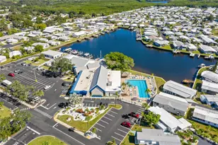 556 Mt Oak Ave NE, Saint Petersburg, FL 33702 - Photo 21