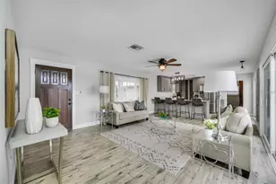 469 Flamingo Dr, Apollo Beach, FL 33572 - Photo 3