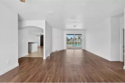 13021 Prestwick Drive, Riverview, FL 33579 - Photo 9