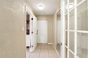 4802 N Mendenhall Dr, Tampa, FL 33603 - Photo 15