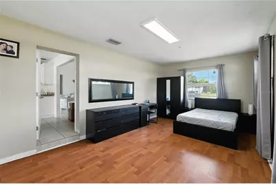 4802 N Mendenhall Drive, Tampa, FL 33603 - Photo 11