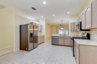 19332 Everton Place, Land O Lakes, FL 34638 - Photo 13