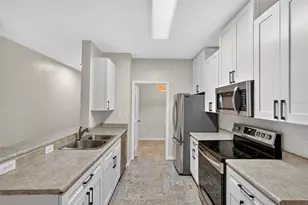 5011 Hemingway Cir, Haines City, FL 33844 - Photo 5