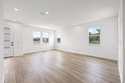2013 Wild Heron Court, Valrico, FL 33596 - Photo 7