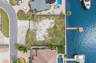 2000 Dolphin Blvd S, Saint Petersburg, FL 33707 - Photo 7