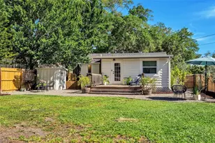 916 47th Ave N, Saint Petersburg, FL 33703 - Photo 23