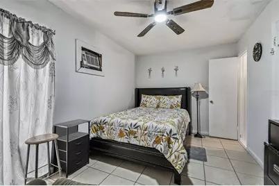 9318 N 11th Street, Tampa, FL 33612 - Photo 17