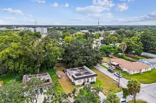 9318 N 11th St, Tampa, FL 33612 - Photo 23