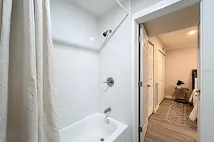 250 Rosery Rd NW, Largo, FL 33770 - Photo 15