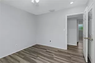 310 Terrace Dr, Brandon, FL 33510 - Photo 37