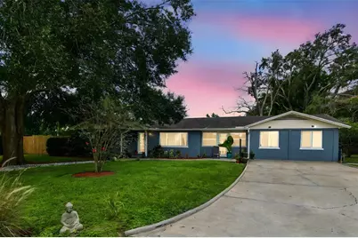 1402 W Bogie Drive, Tampa, FL 33612 - Photo 1
