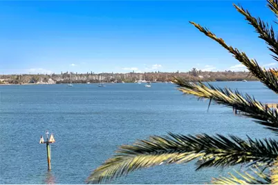 4993 Bacopa Lane S #304, Saint Petersburg, FL 33715 - Photo 5