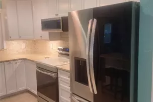 9613 Leeward Ave, Largo, FL 33773 - Photo 11