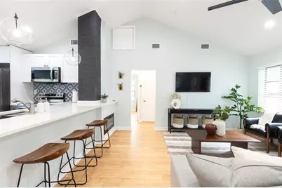 818 W Plymouth Street, Tampa, FL 33603 - Photo 3