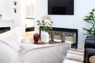 818 W Plymouth St, Tampa, FL 33603 - Photo 7