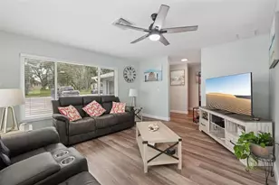 1004 Peninsula Ave, Tarpon Springs, FL 34689 - Photo 9