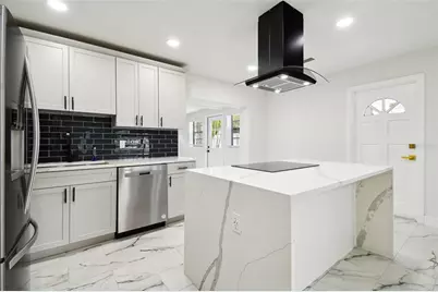 4910 N Darby Avenue, Tampa, FL 33603 - Photo 5