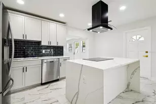 4910 N Darby Ave, Tampa, FL 33603 - Photo 5